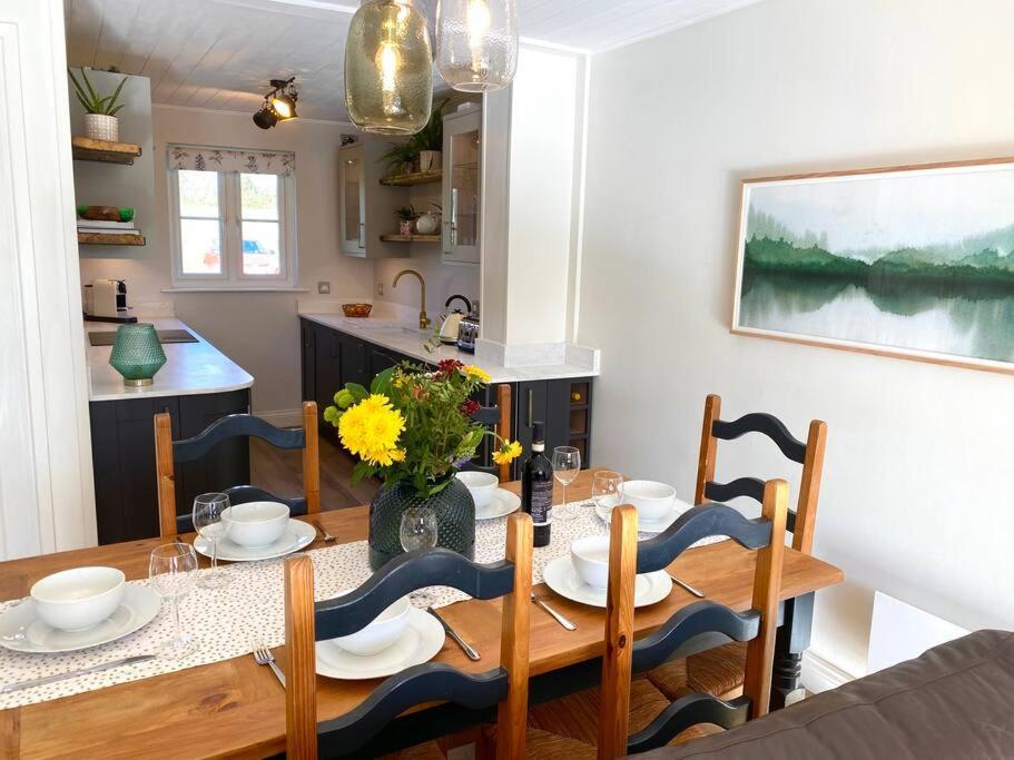 Holiday home Emerald House