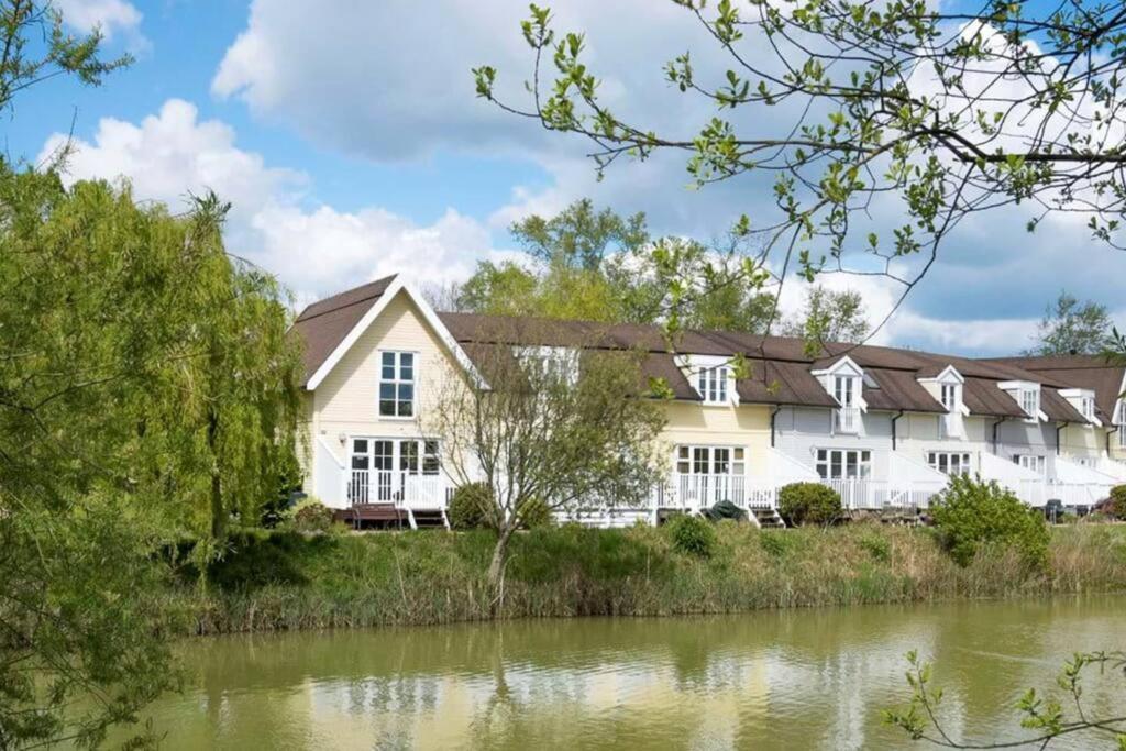 Holiday home Emerald House
